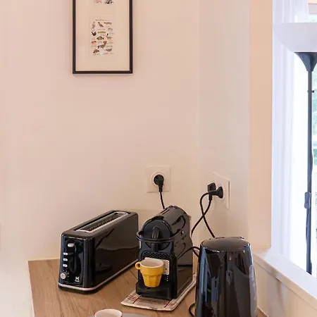 Parc Blandan - T2 Calme Lumineux Et Bien Situé. *